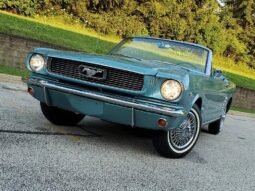 1966 Ford Mustang V8