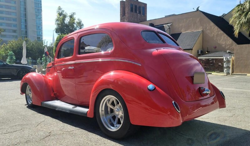 
								1938 Ford Standard Tudor Sedan full									
