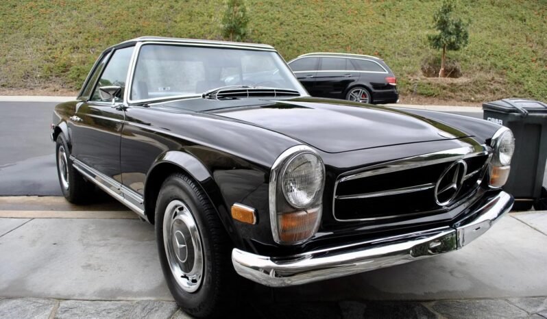 
								1969 Mercedes-Benz 280SL full									