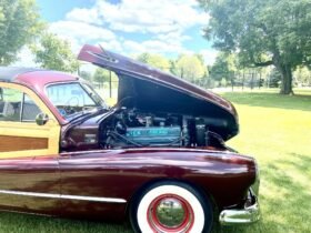 1947 Buick Roadmaster Estate Woodie Wagon