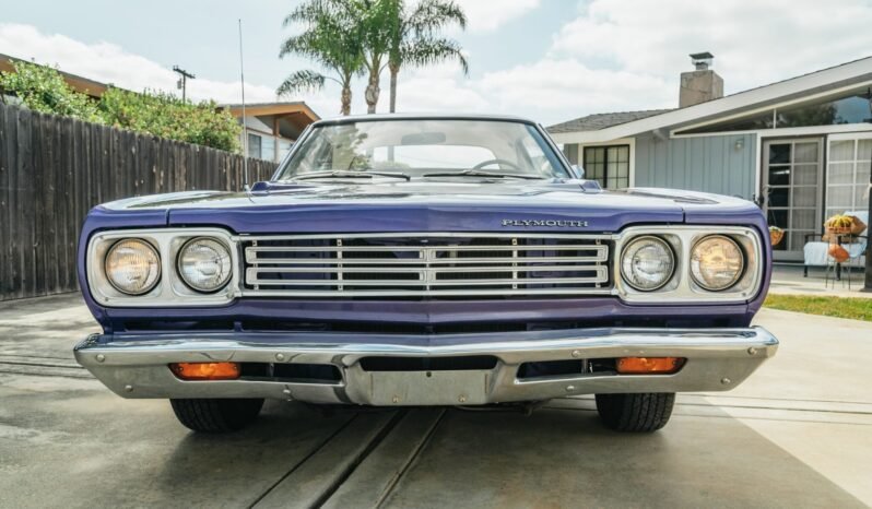 
								1969 Plymouth Road Runner Hemi full									