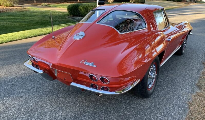 
								1963 Chevrolet Corvette Split-Window Coupe full									