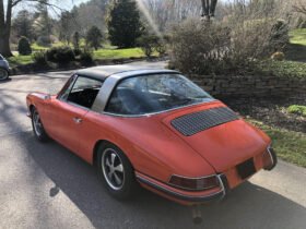 1968 Porsche 911 Targa 5-Speed
