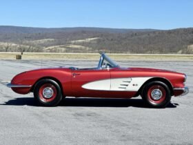 1960 Chevrolet Corvette 283 V8
