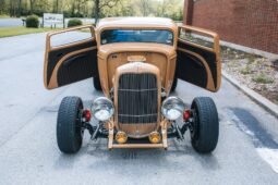 1932 Ford 3-Window Coupe Hot Rod V8