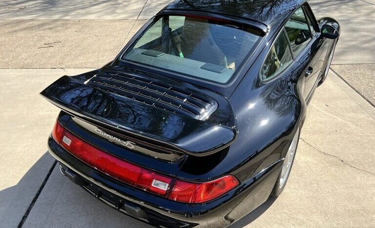 
								1997 Porsche 911 Carrera 4S full									