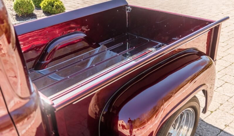 
								1950 Ford F-1 Pickup Truck full									