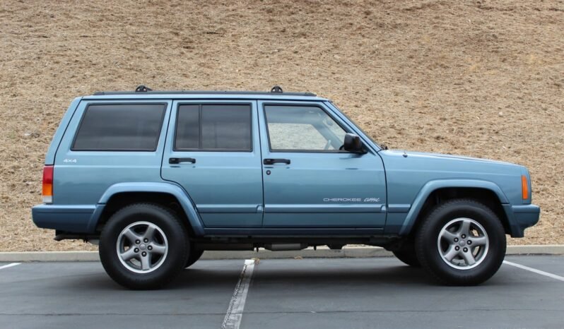 
								1998 Jeep Cherokee XJ 4WD full									