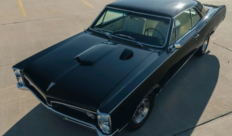 
								1967 Pontiac GTO 400 full									