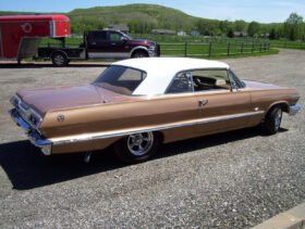 1963 Chevrolet Impala 4-Speed