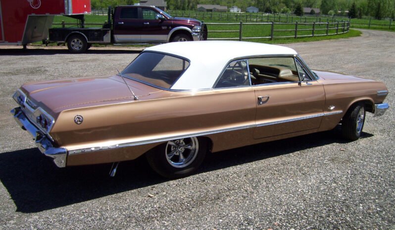 
								1963 Chevrolet Impala 4-Speed full									