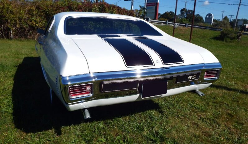 
								1970 Chevrolet Chevelle Malibu White full									