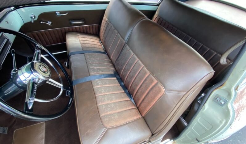 
								1949 Buick Model 56-S Super Sedanet full									