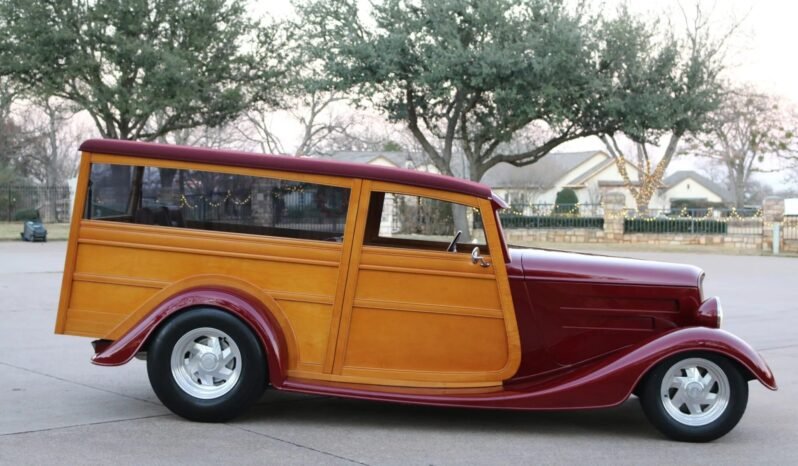 
								1933 Ford Woodie Wagon Street Rod full									