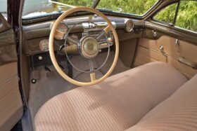 1946 Buick Super Sedanet