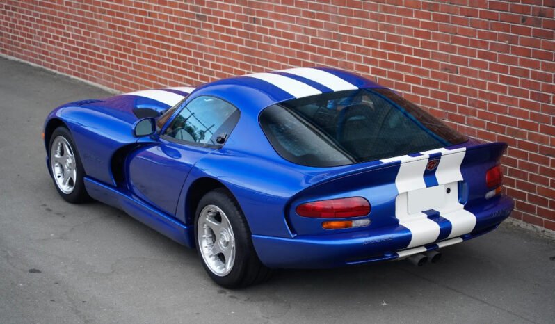 
								1996 Dodge Viper GTS full									