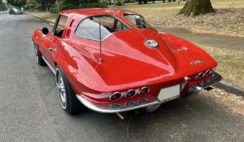 
								1963 Chevrolet Corvette Split-Window Red full									