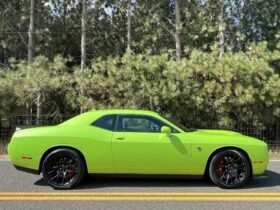 2015 Dodge Challenger SRT Hellcat