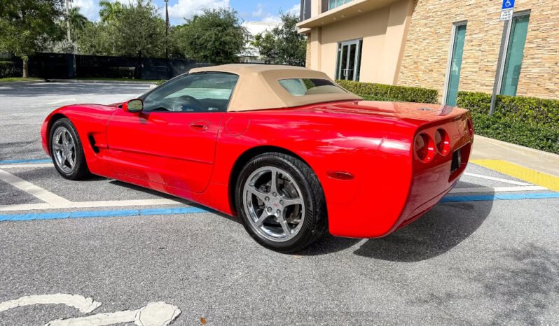 
								2003 Chevrolet Corvette Convertible full									