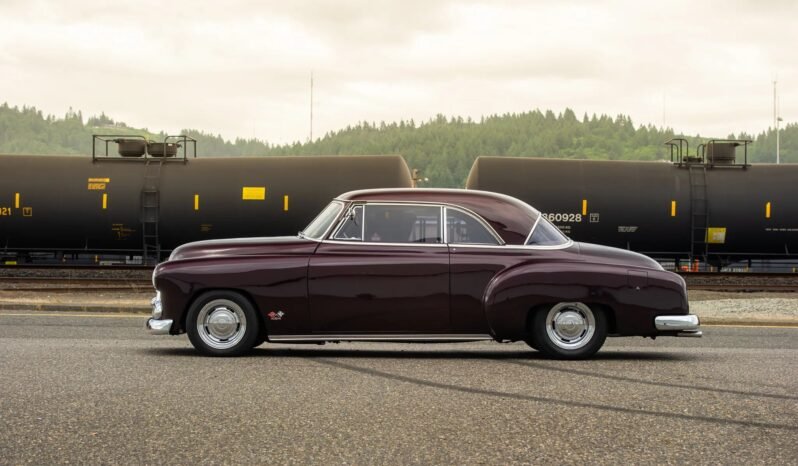 
								1952 Chevrolet Bel Air V8 full									