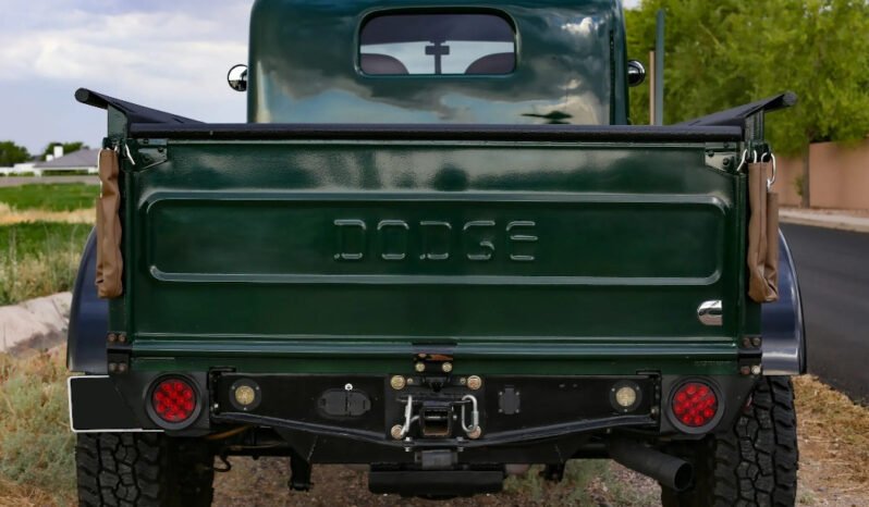 
								1947 Dodge Power Wagon 4X4 full									