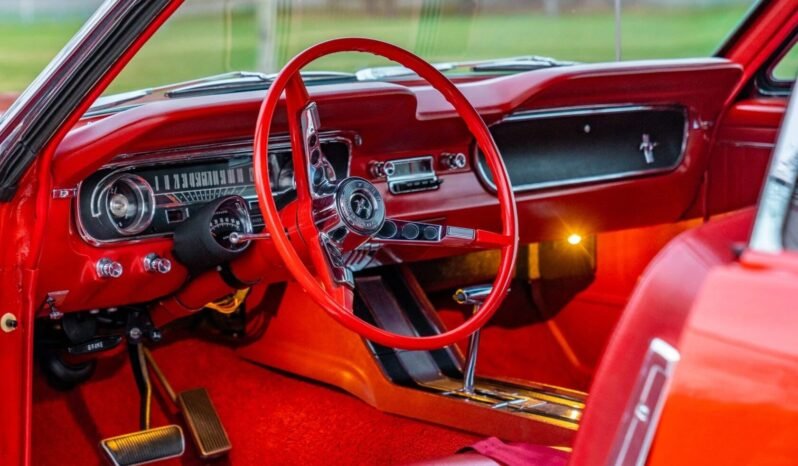 
								1964 Ford Mustang Convertible full									