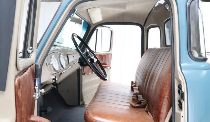 
								1954 GMC 100 5-Window Pickup Truck full									