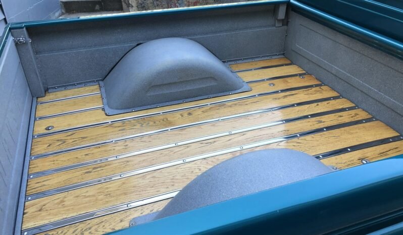 
								1961 Chevrolet C10 Pickup Truck full									