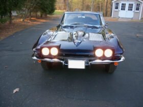 1963 Chevrolet Corvette C2 Split-Window Blue