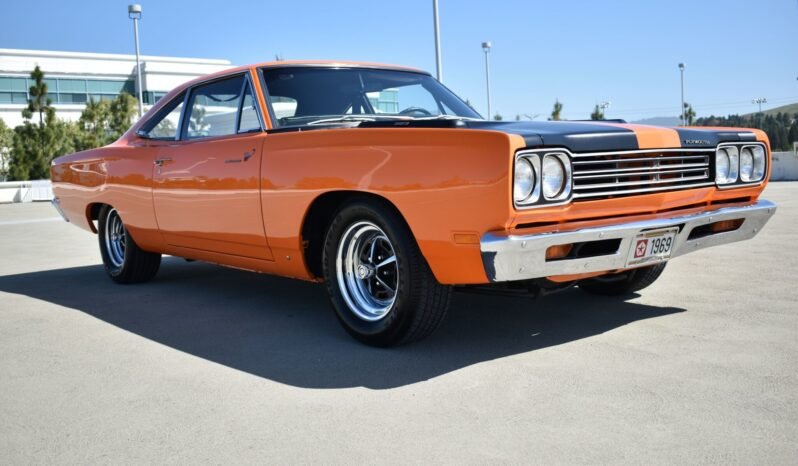
								1969 Plymouth Road Runner Orange full									