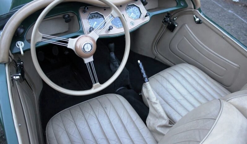 
								1954 MG TF Soft Top full									