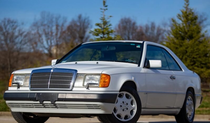 
								1993 Mercedes-Benz 300CE full									