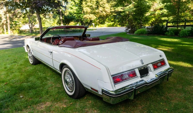 
								1983 Buick Riviera Convertible full									
