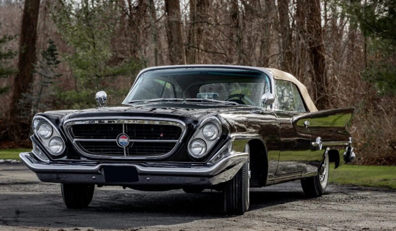 
								1961 Chrysler 300G Black full									