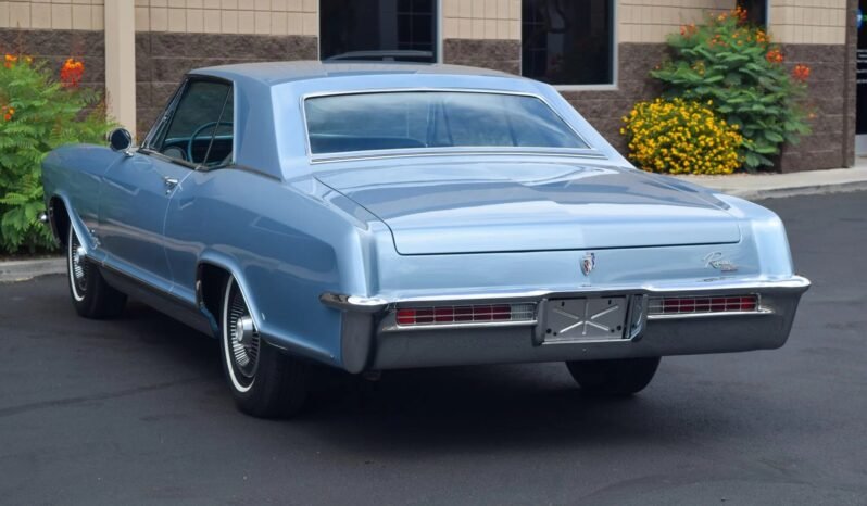 
								1965 Buick Riviera 3-Speed full									