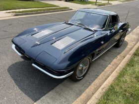 1963 Chevrolet Corvette C2 Split-Window V8