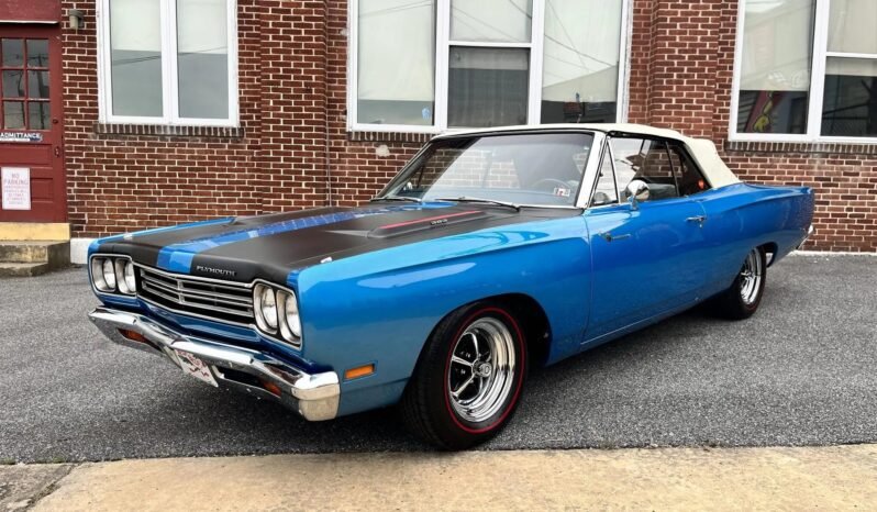 
								1969 Plymouth Road Runner Convertible 3-Speed full									