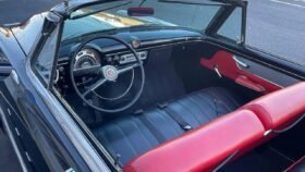 1953 Ford Crestline Sunliner