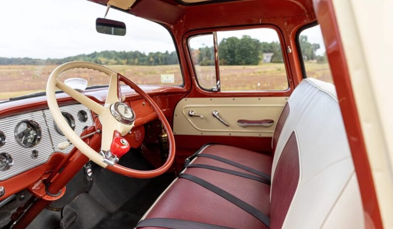 
								1955 GMC 100 Suburban full									