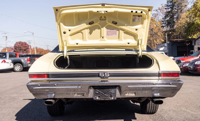 
								1968 Chevrolet Chevelle SS full									