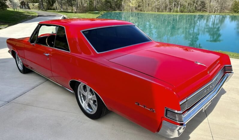 
								1965 Pontiac GTO Red full									