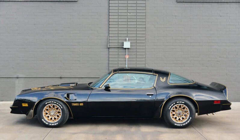 
								1977 Pontiac Firebird Trans Am 3-Speed full									
