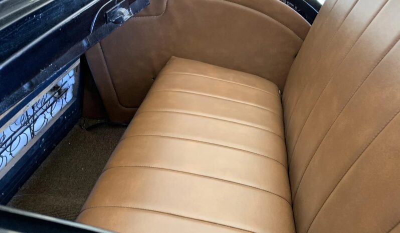 
								1932 Ford 3-Window Coupe Hot Rod full									