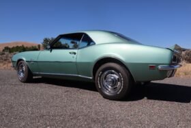 1968 Chevrolet Camaro V8 Green