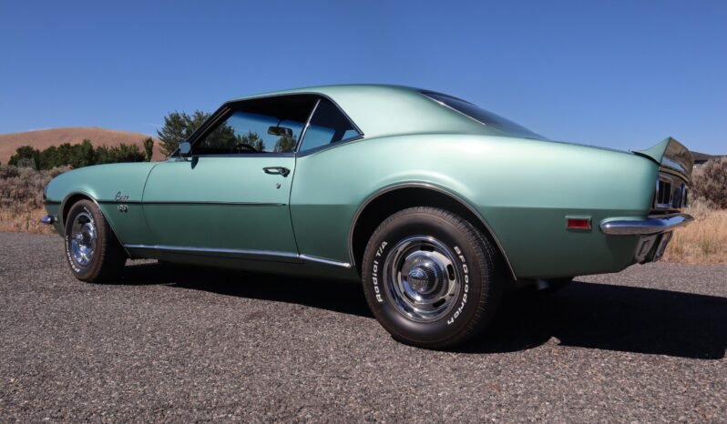 
								1968 Chevrolet Camaro V8 Green full									