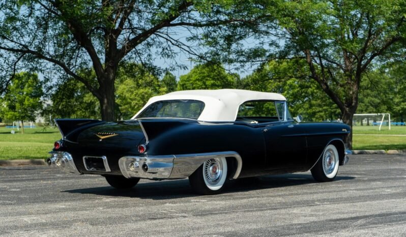 
								1957 Cadillac Eldorado Biarritz V8 Black full									