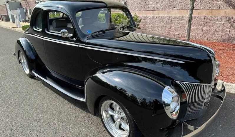 
								1940 Ford Deluxe Coupe 460 V8 full									