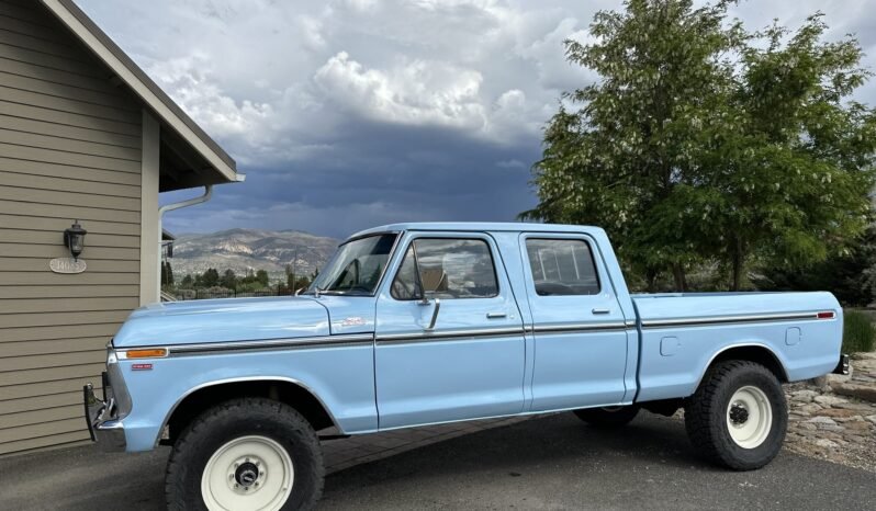 
								1977 Ford F-250 Crew Cab full									