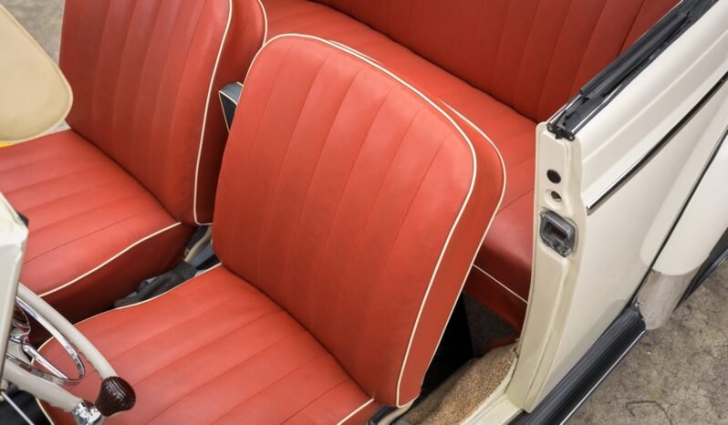 
								1959 Volkswagen Beetle 4-Speed full									