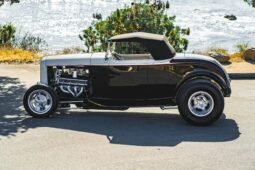 1932 Ford Roadster 2-Door Hot Rod V8